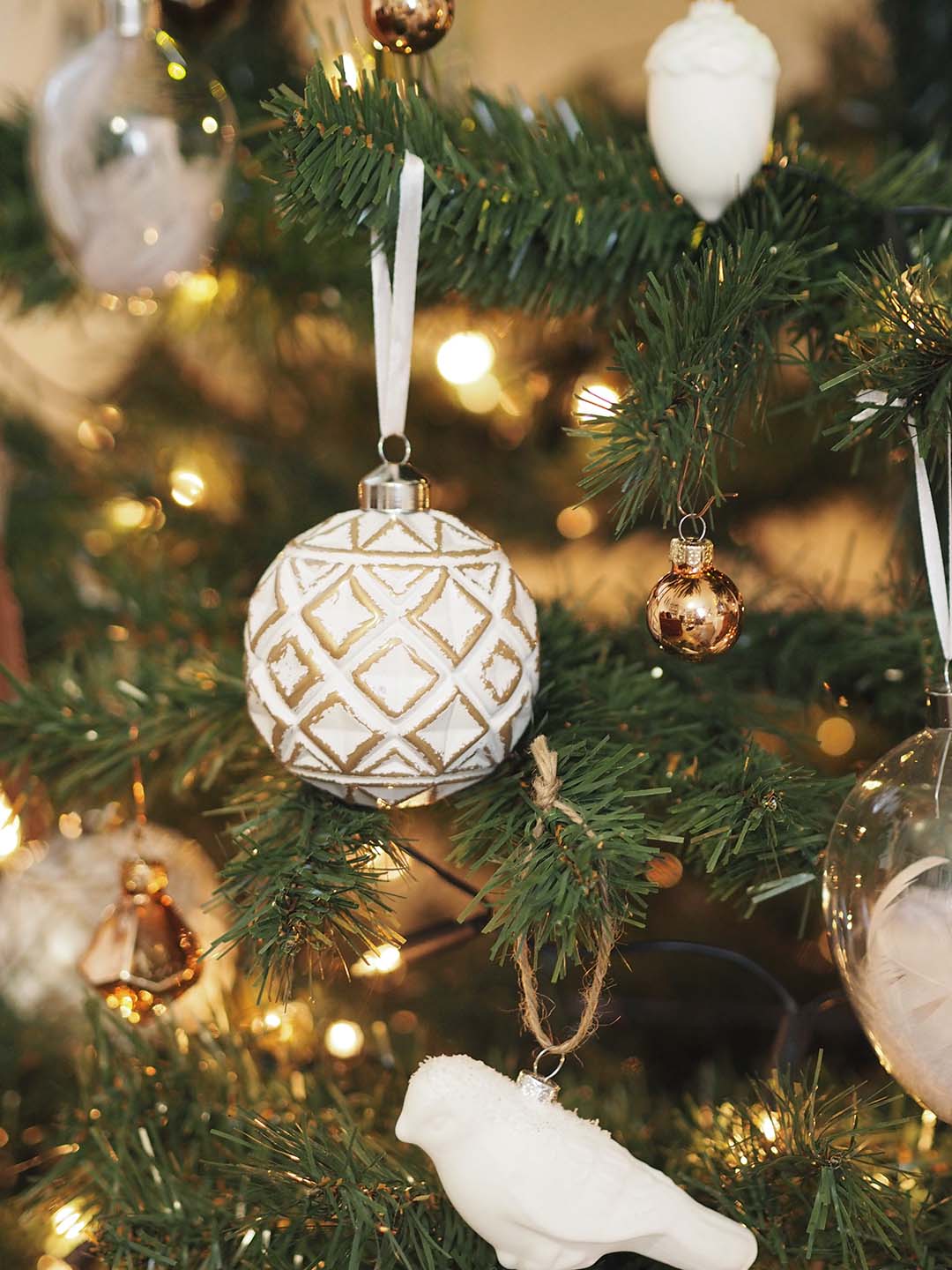 white & copper christmas decorations