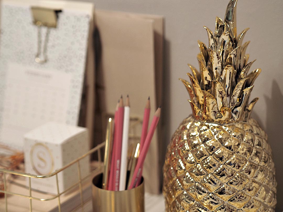 gold pineapple ornament