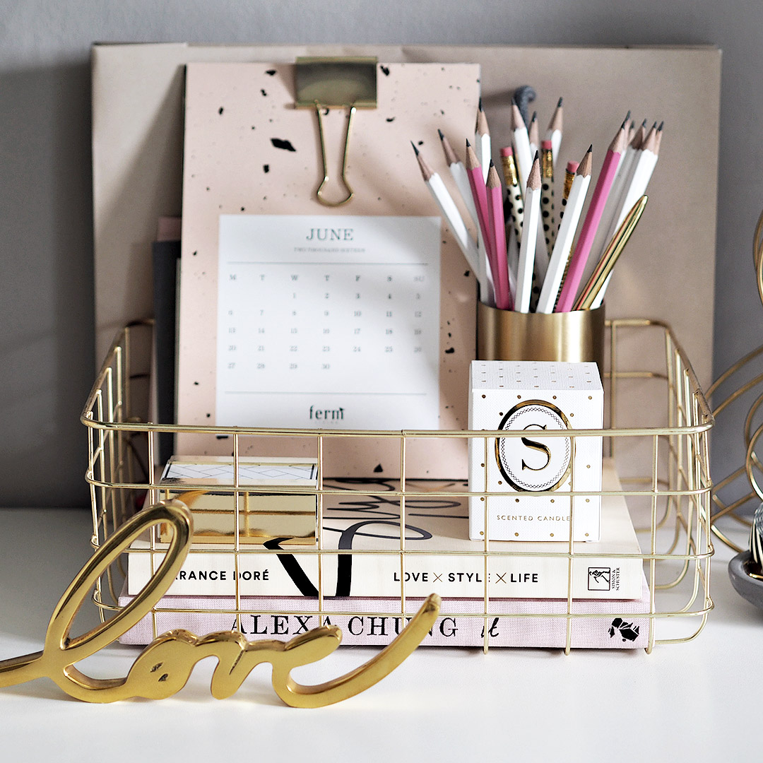 gold wire basket