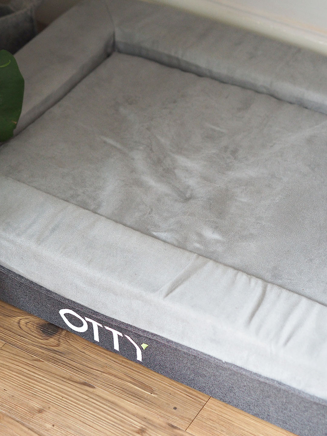 OTTY Dog Bed