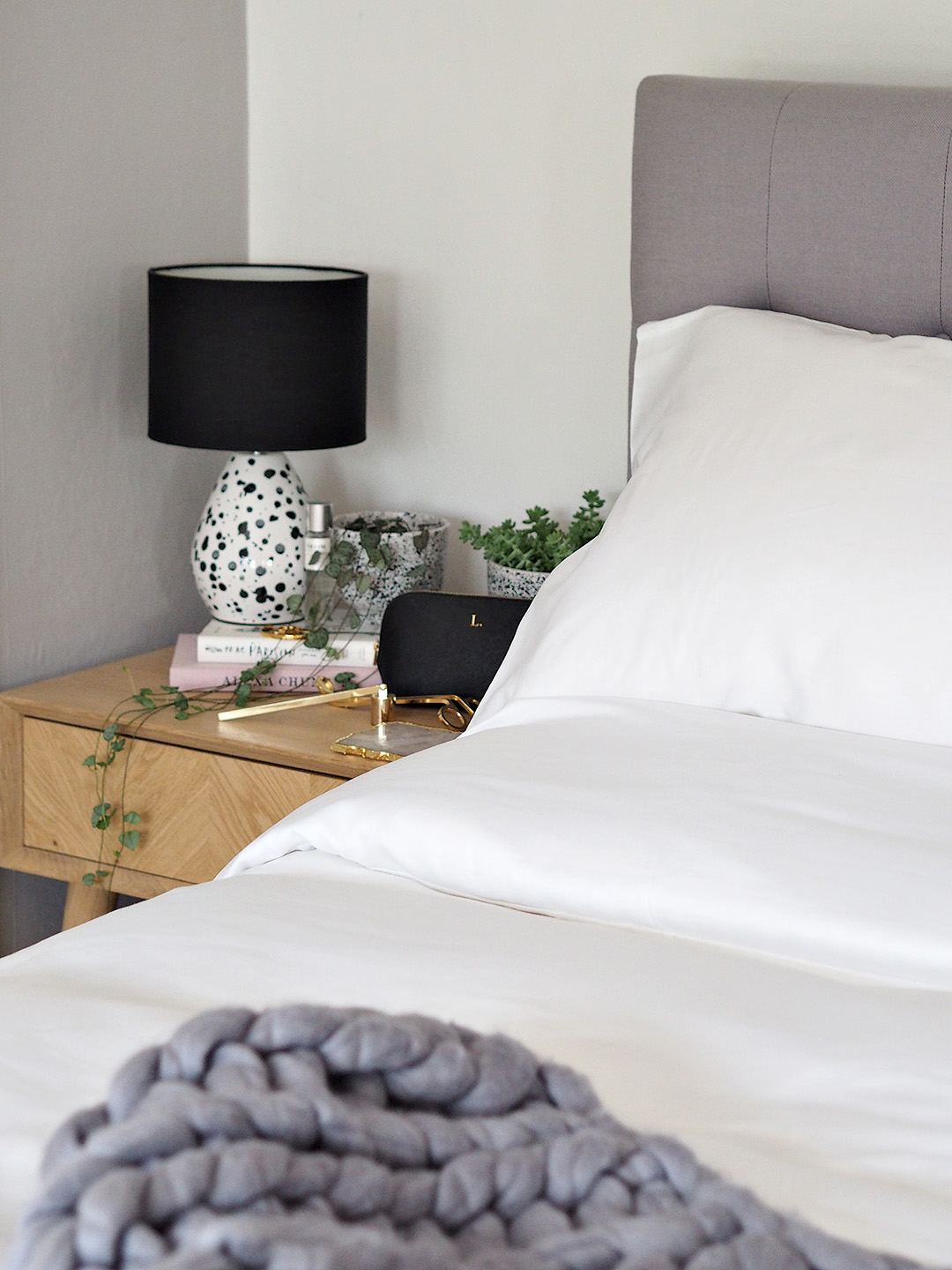 Bedroomood 100% Egyptian Cotton Satin Bed Linen