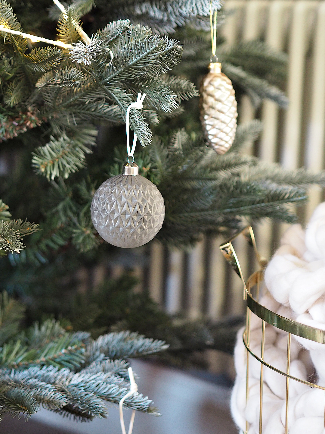 Cox & Cox Christmas Blush Scandi