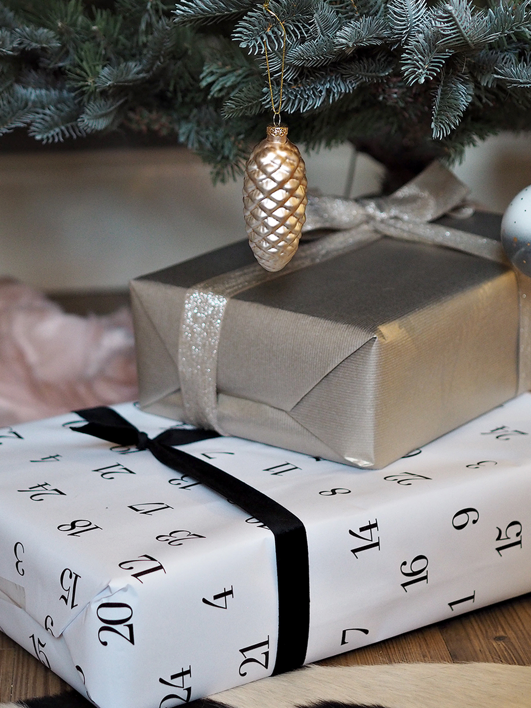 Cox & Cox Christmas Blush Scandi